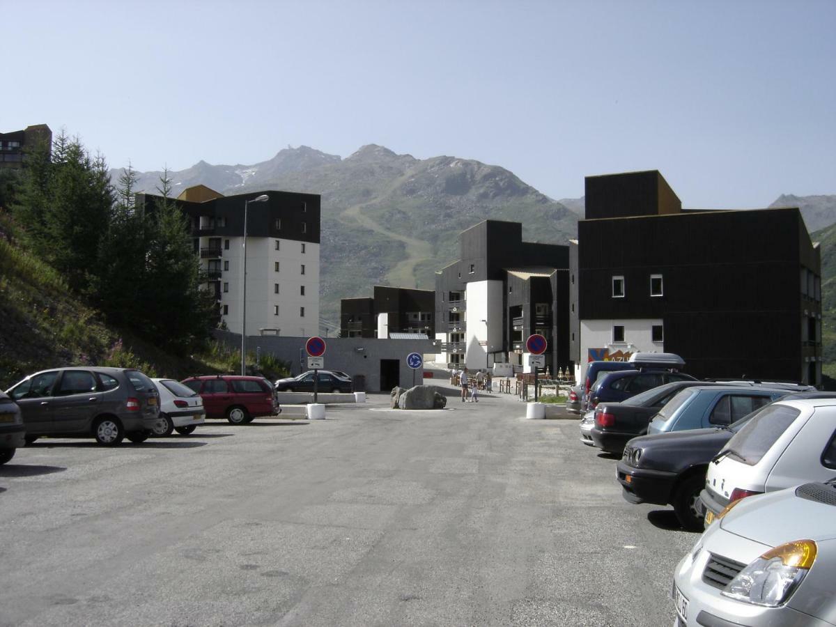 Appartement Les Menuires - 4 Personnes A 20 M Des Pistes سان-مارتن-دي-بيفيل المظهر الخارجي الصورة